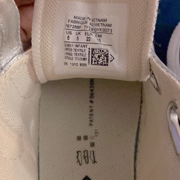 Converse All Star silver sneakers size6 💕 - Picture 7 of 7